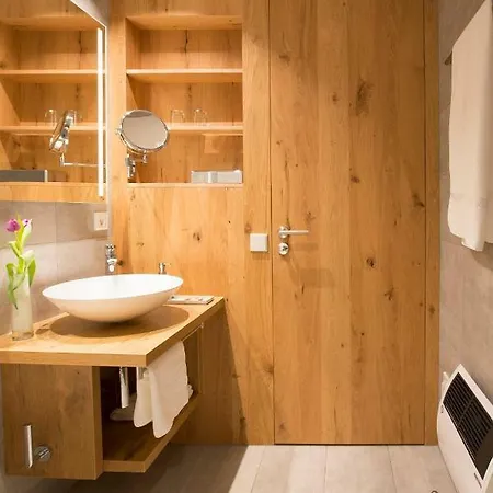 Restaurant Seehalde מלון